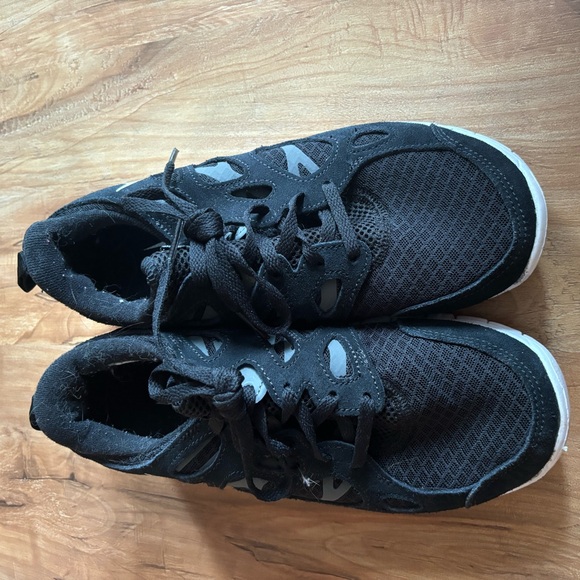 Nike Sneakers - Picture 2 of 2